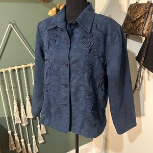 💕Women's Vintage Blue Embroidered Button Up Jacket (see sizing)